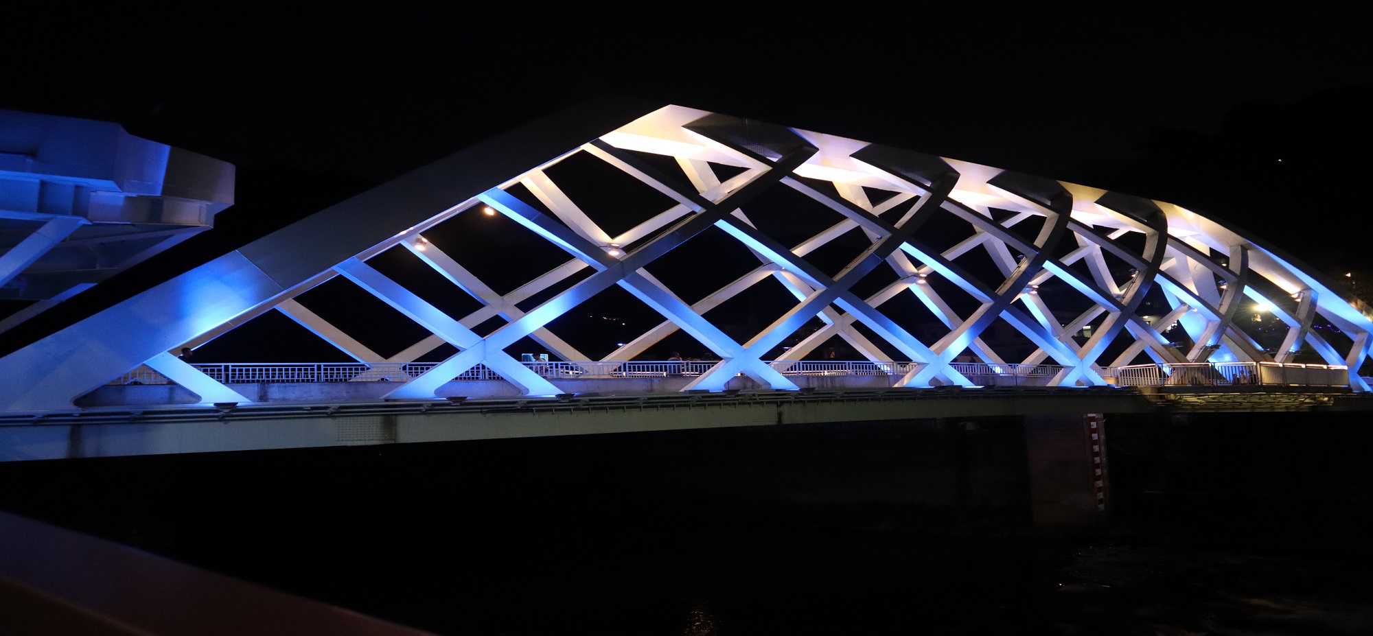 弘道實業品牌主視覺